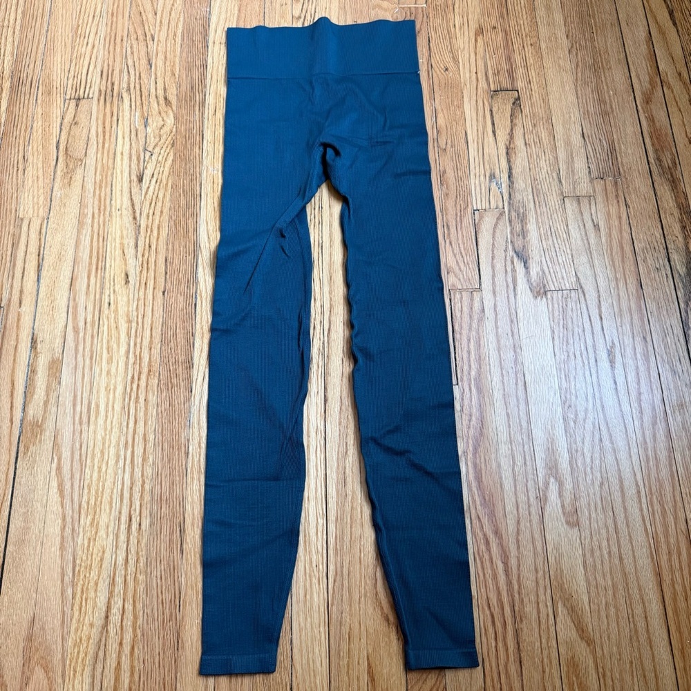 NWOT Babaton Women’s Teal Leggings